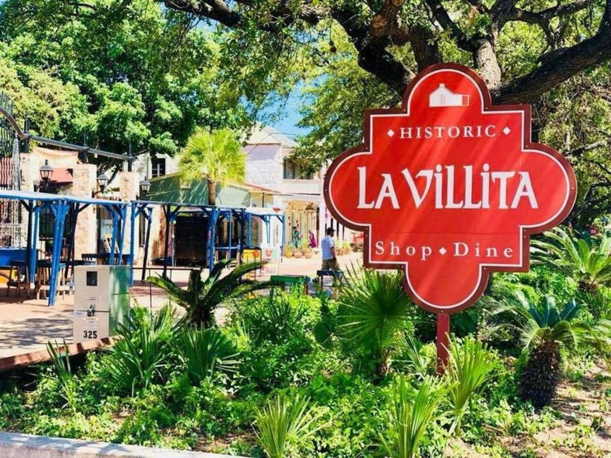 Hays St Cozy Remodeled 2Br/2Ba House Sleeps 8 Apartment San Antonio Luaran gambar